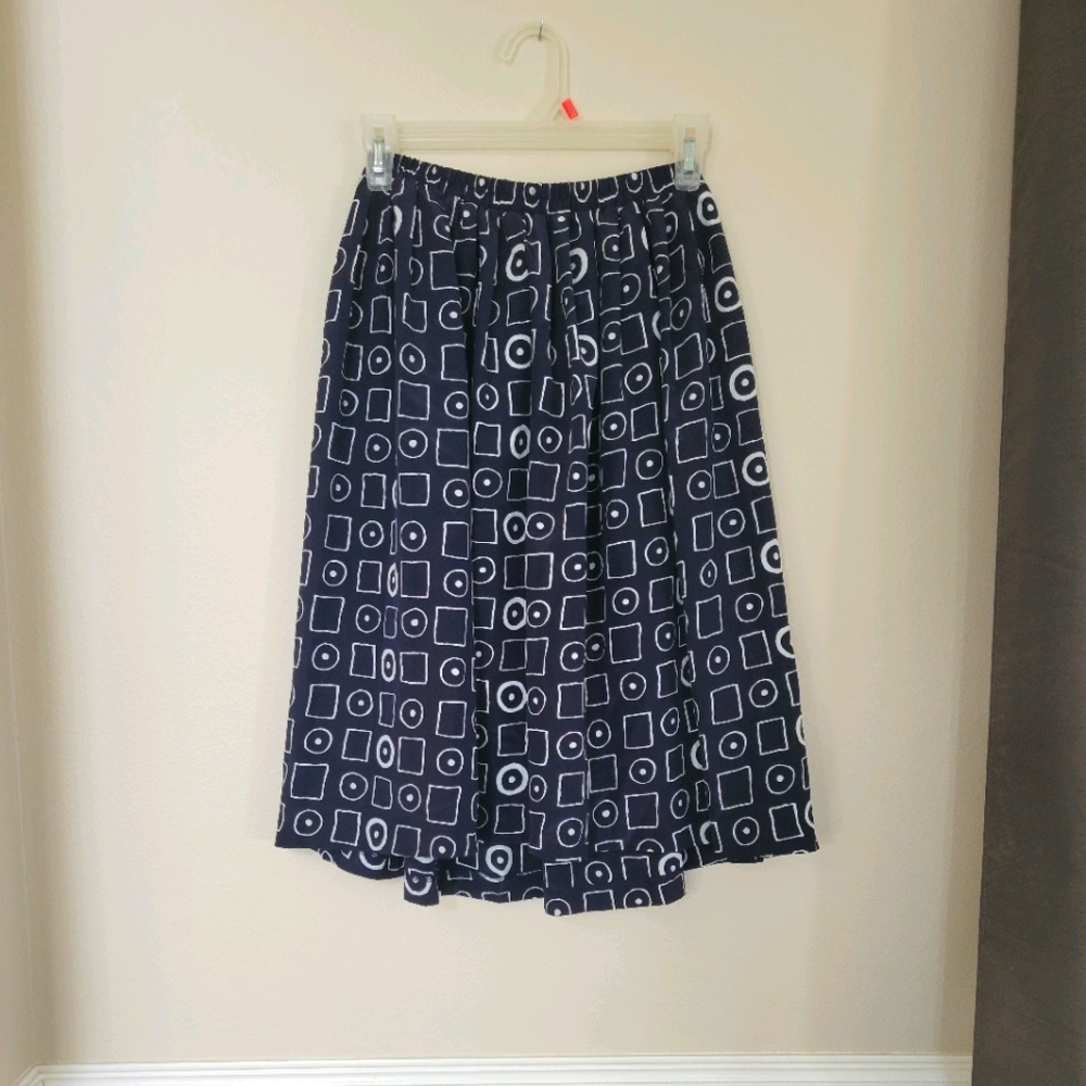 Patterned skirt